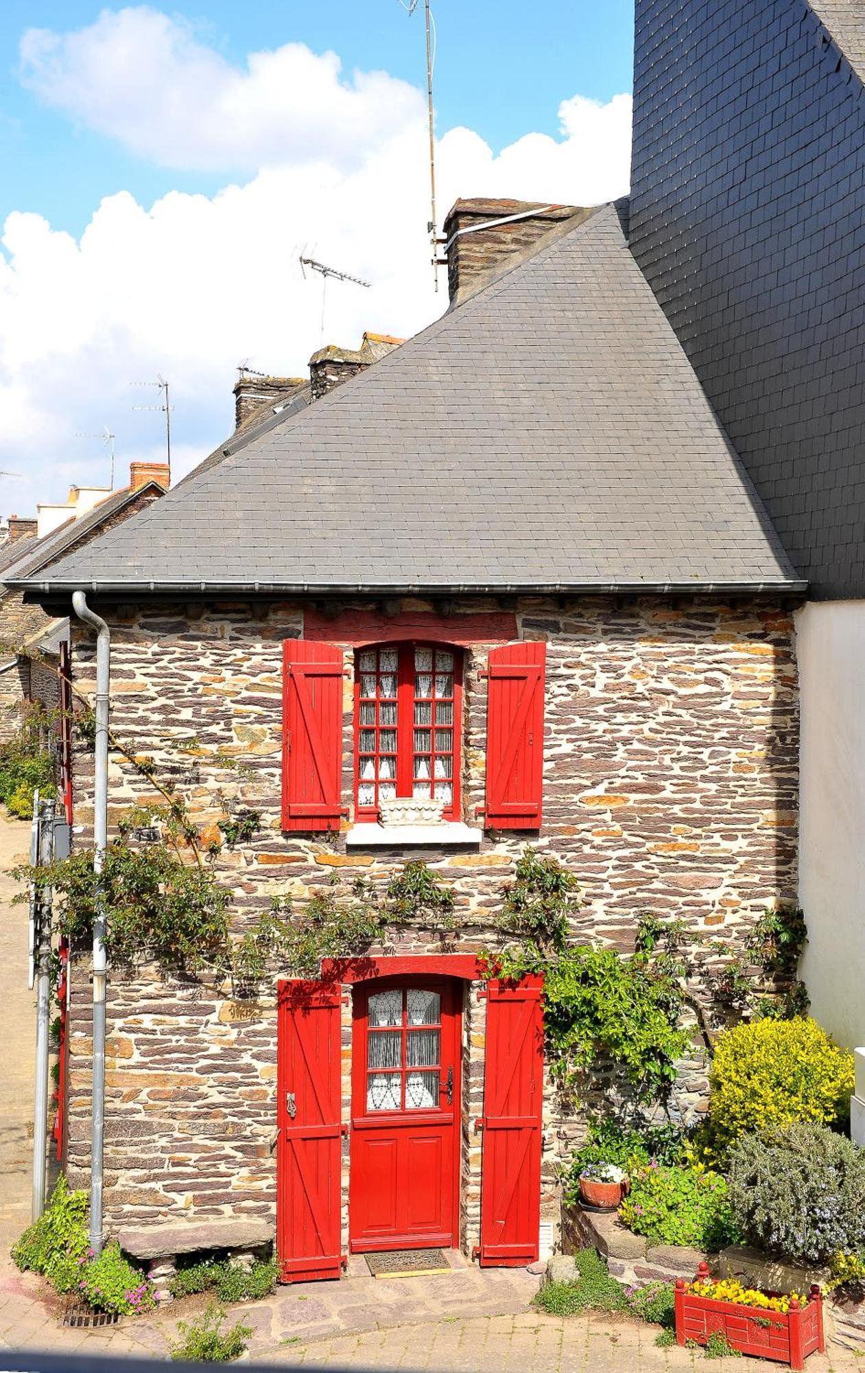Hotel O2B Aux Berges De Broceliande Beignon Exterior photo